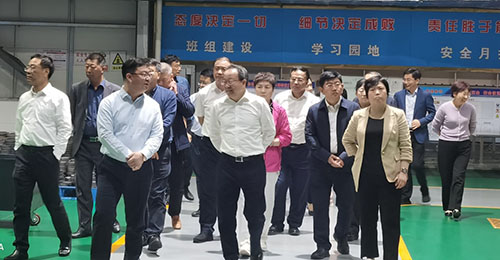 山西省政協副主席李曉波率“培育壯大智能產業(yè)，加快推動智能化發(fā)展”調研組參觀考察江蘇泰隆集團